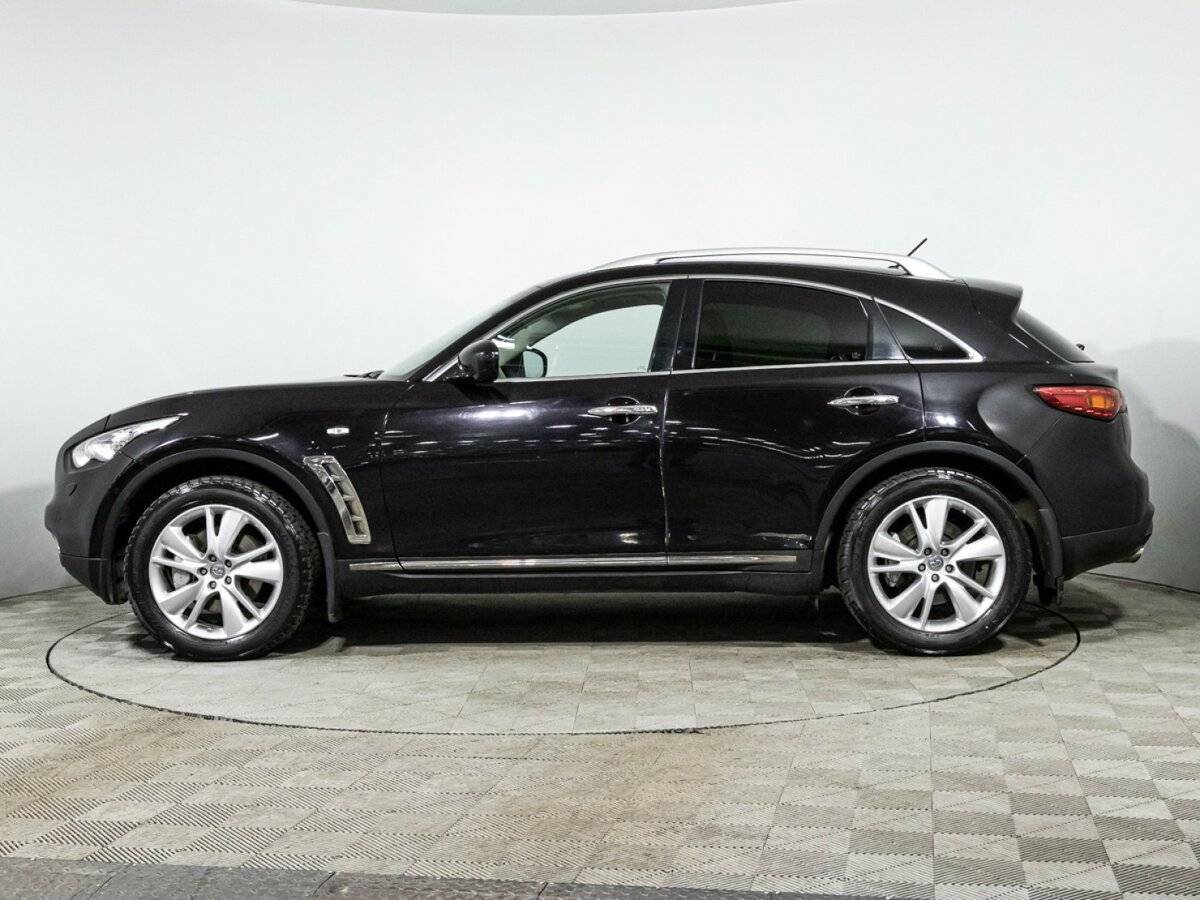 Infiniti FX с пробегом — 2012 год. Фото: #7