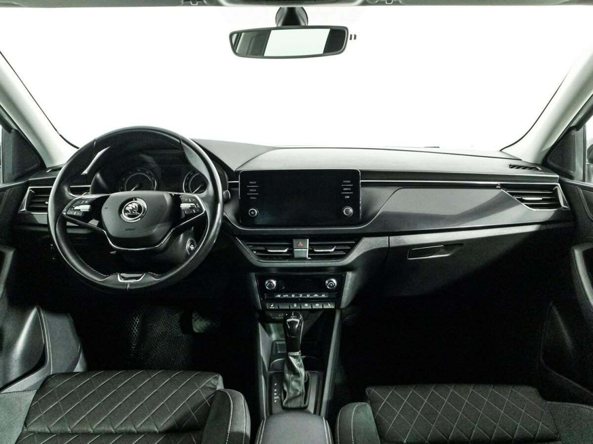 Skoda Rapid с пробегом — 2020 год. Фото: #12