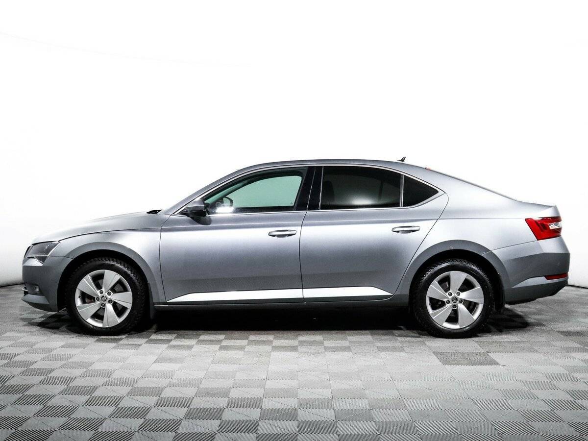 Skoda Superb с пробегом — 2017 год. Фото: #4