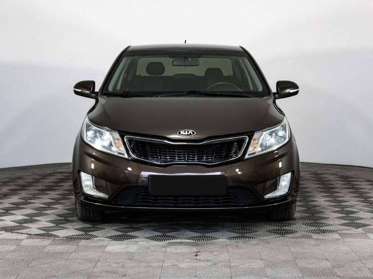 Kia Rio с пробегом — 2014 год. Фото: #1