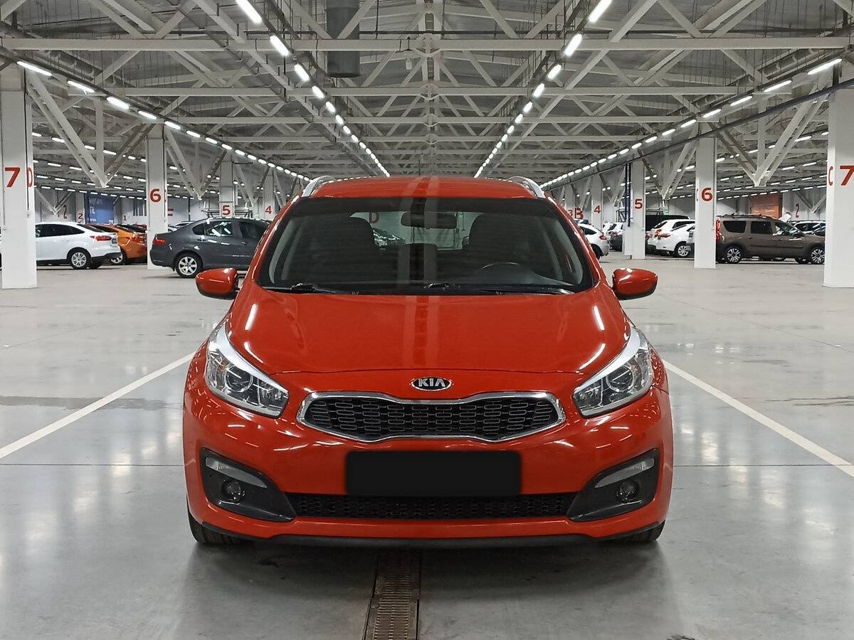 Kia Ceed с пробегом — 2016 год. Фото: #1