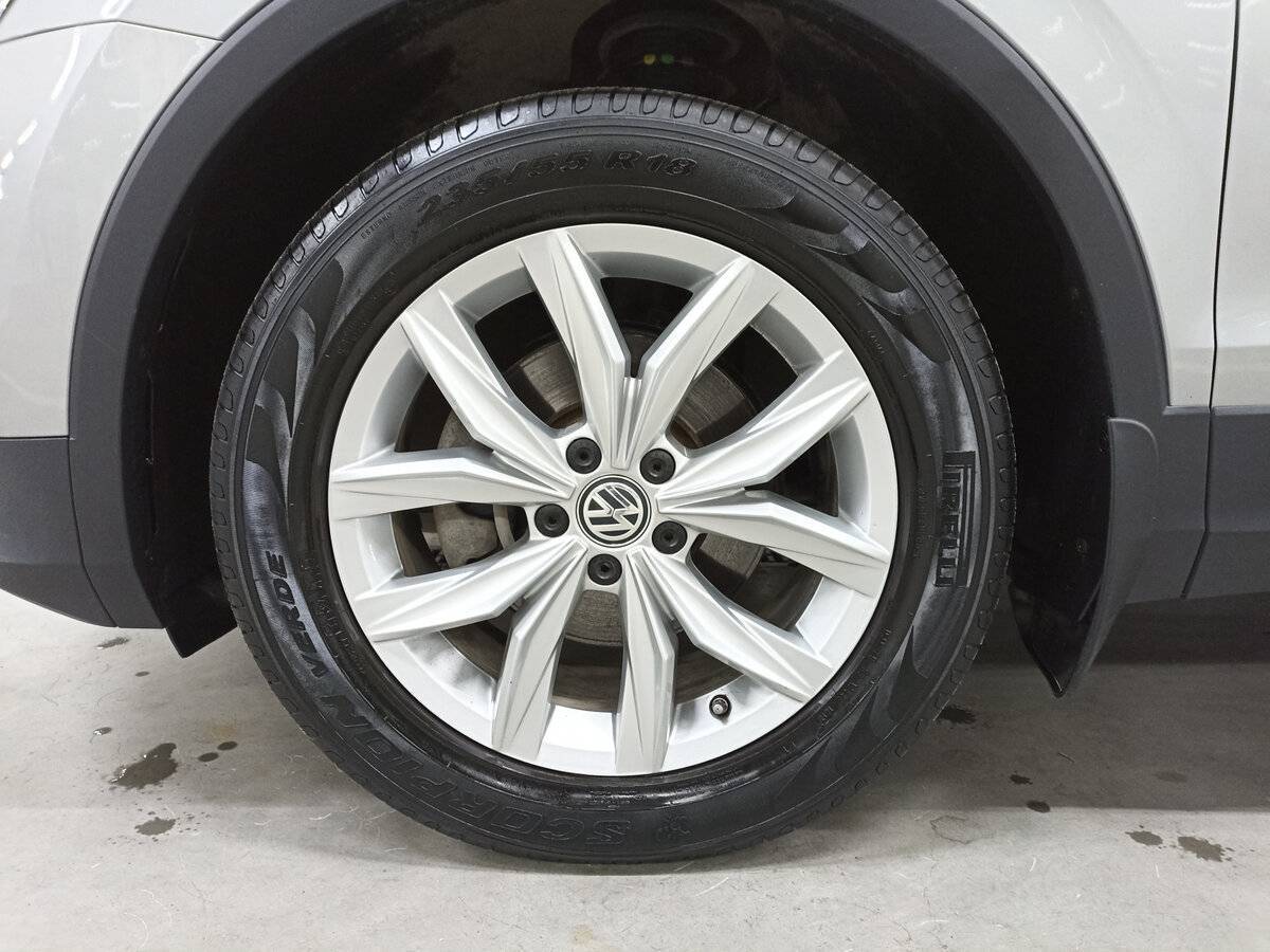 Volkswagen Tiguan с пробегом — 2017 год. Фото: #17