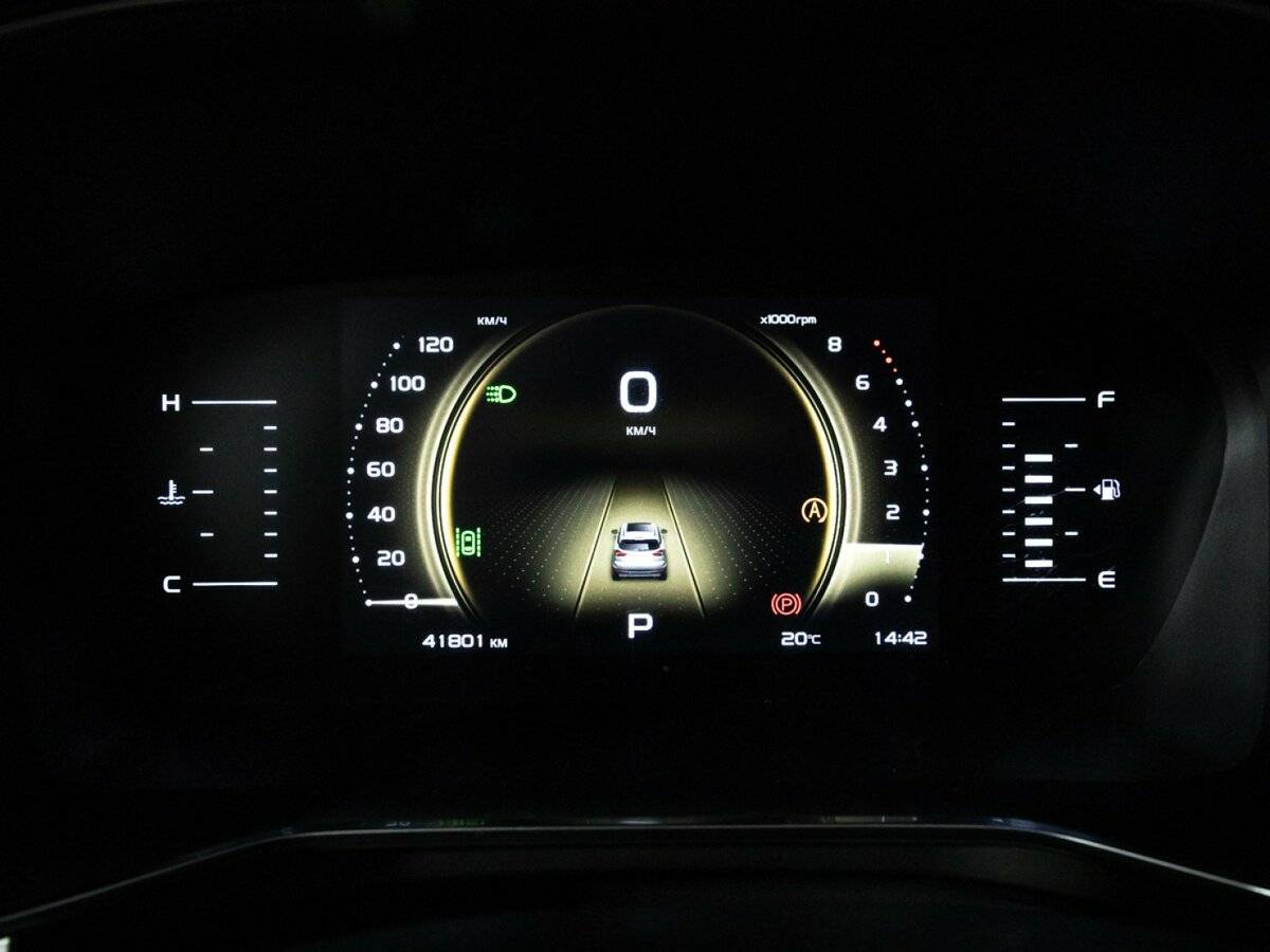 Geely Atlas Pro с пробегом — 2022 год. Фото: #11