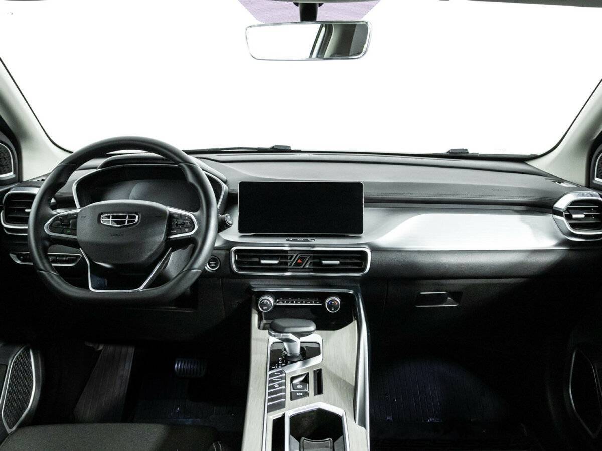 Geely Coolray с пробегом — 2022 год. Фото: #12