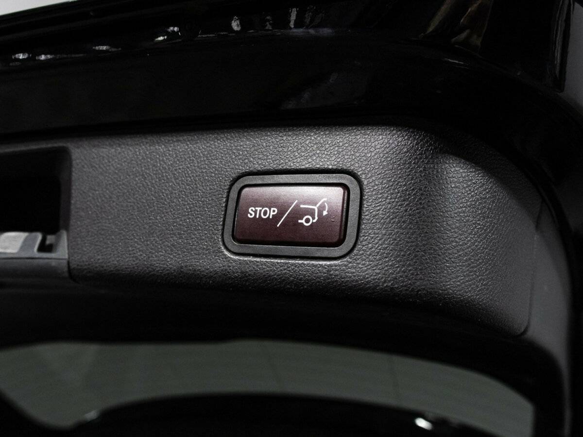 Mercedes-Benz M-Класс с пробегом — 2012 год. Фото: #15