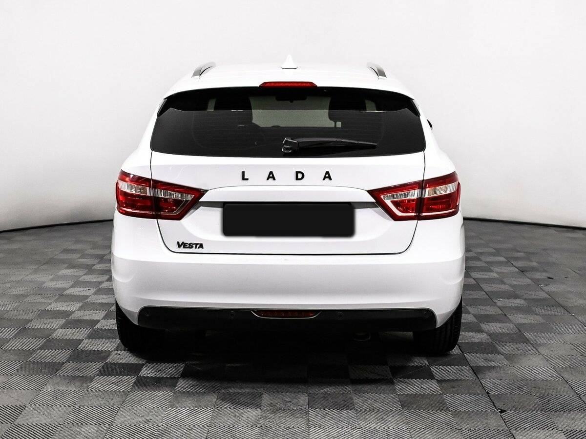 Lada (ВАЗ) Vesta с пробегом — 2020 год. Фото: #5