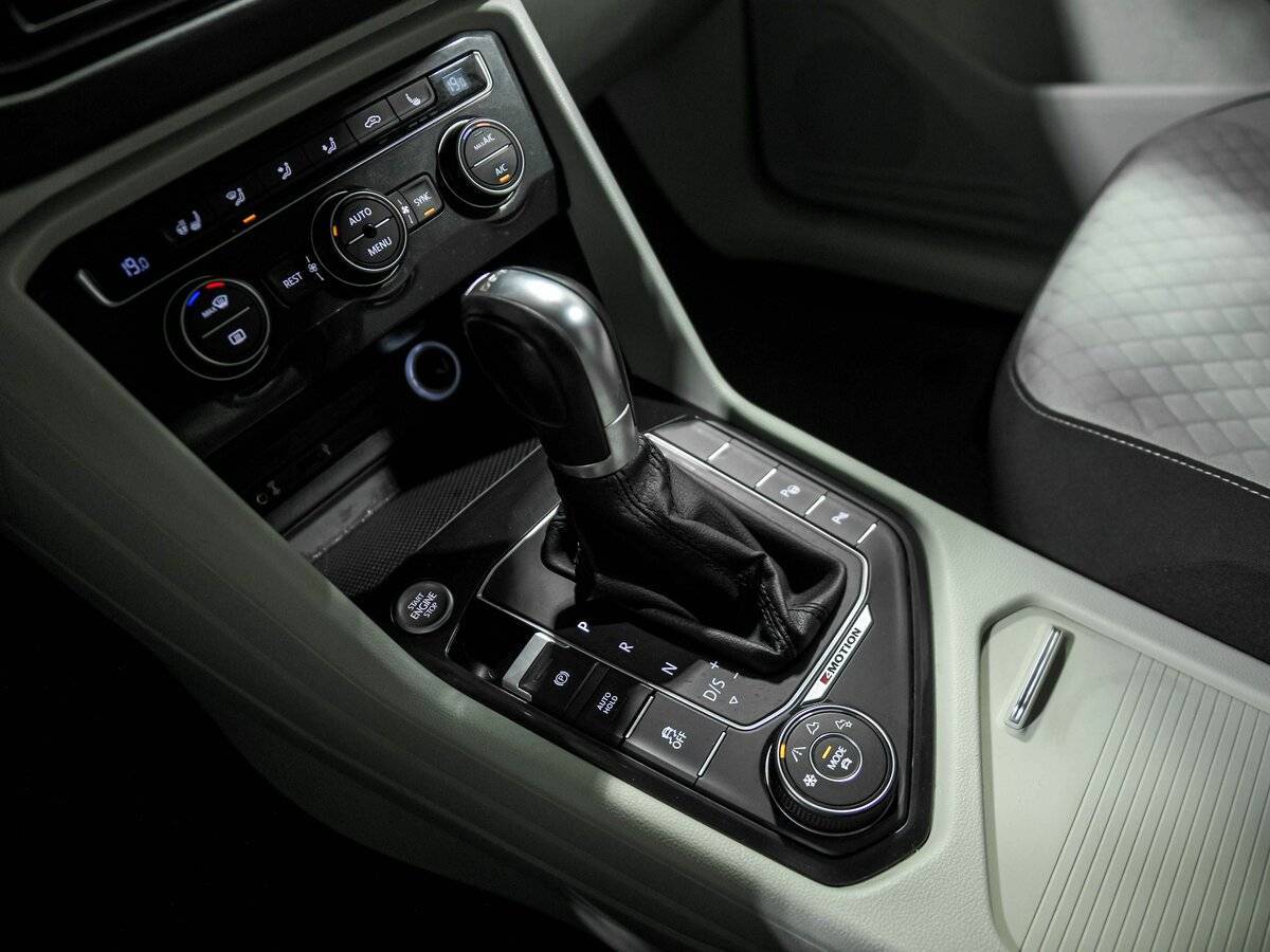 Volkswagen Tiguan с пробегом — 2017 год. Фото: #10