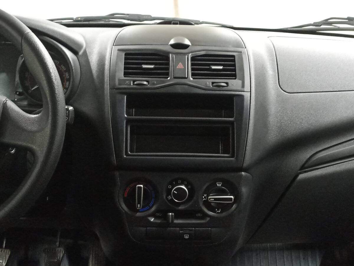 Lada (ВАЗ) Granta с пробегом — 2019 год. Фото: #14