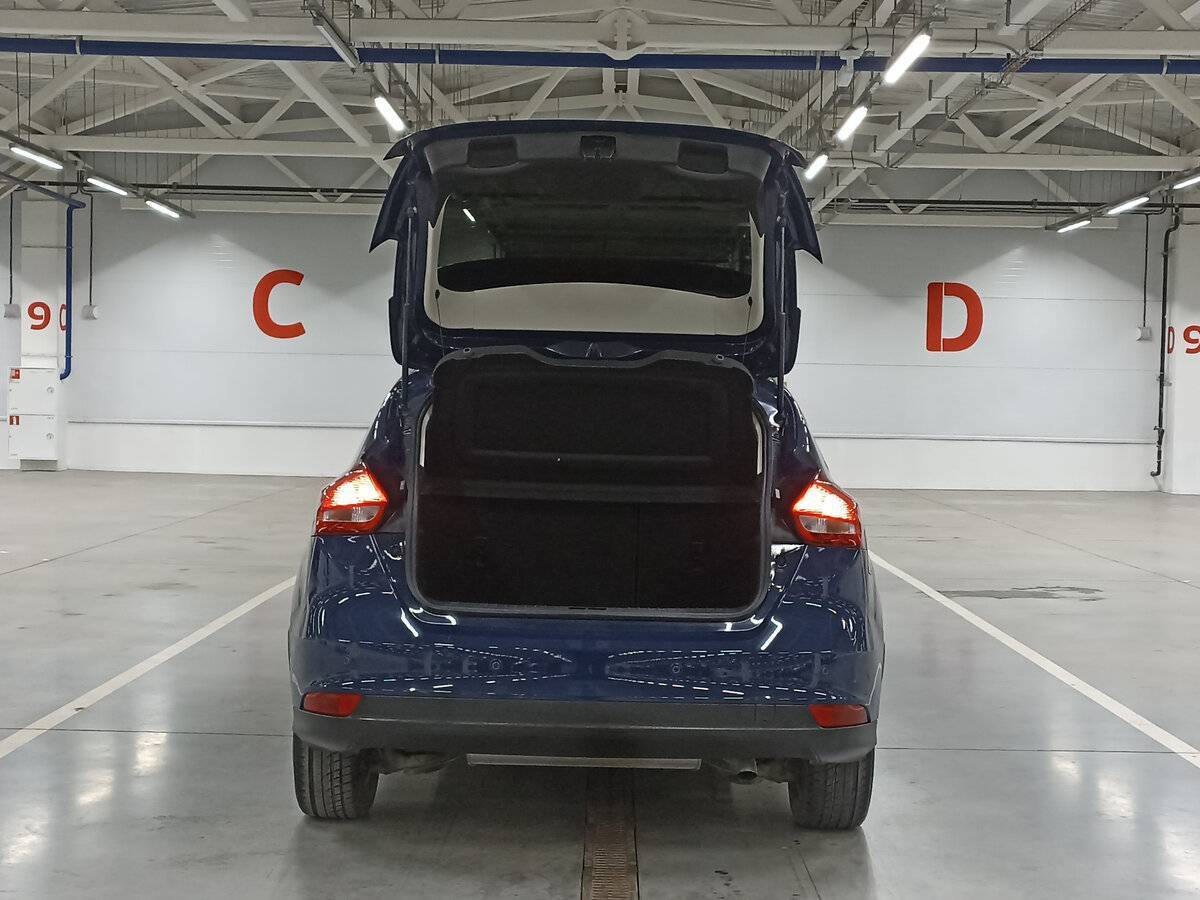 Ford Focus с пробегом — 2016 год. Фото: #9