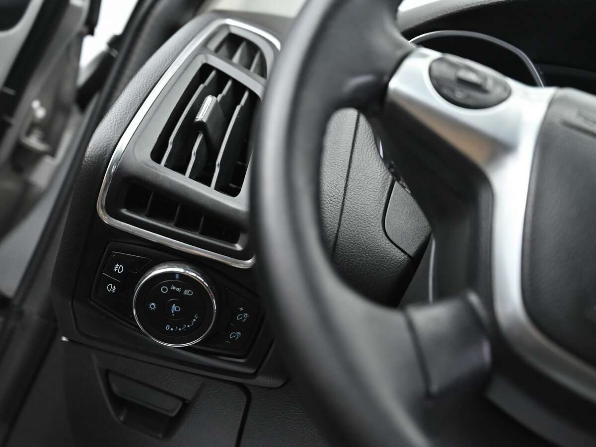 Ford Focus с пробегом — 2014 год. Фото: #7