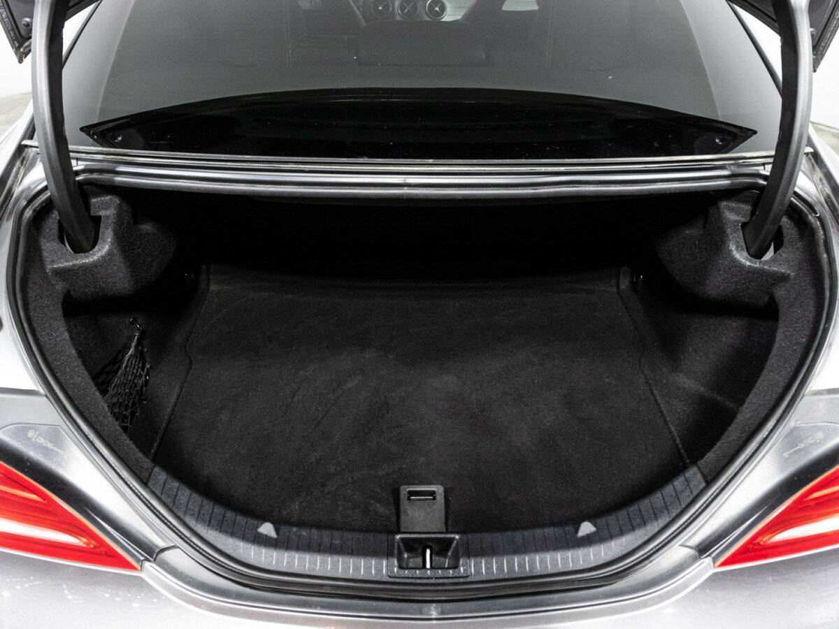 Mercedes-Benz CLA с пробегом — 2014 год. Фото: #14