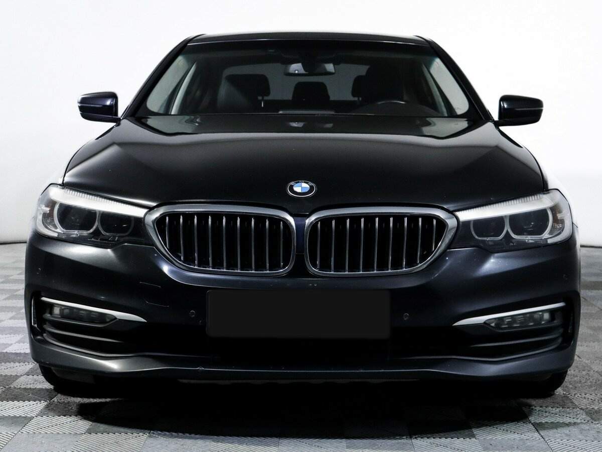 BMW 5 серии с пробегом — 2018 год. Фото: #1
