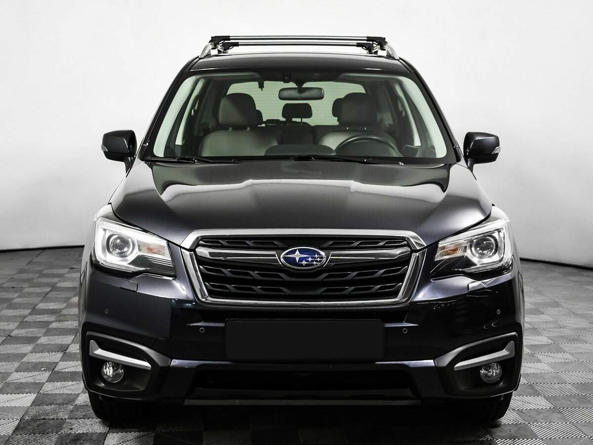 Subaru Forester с пробегом — 2017 год. Фото: #1