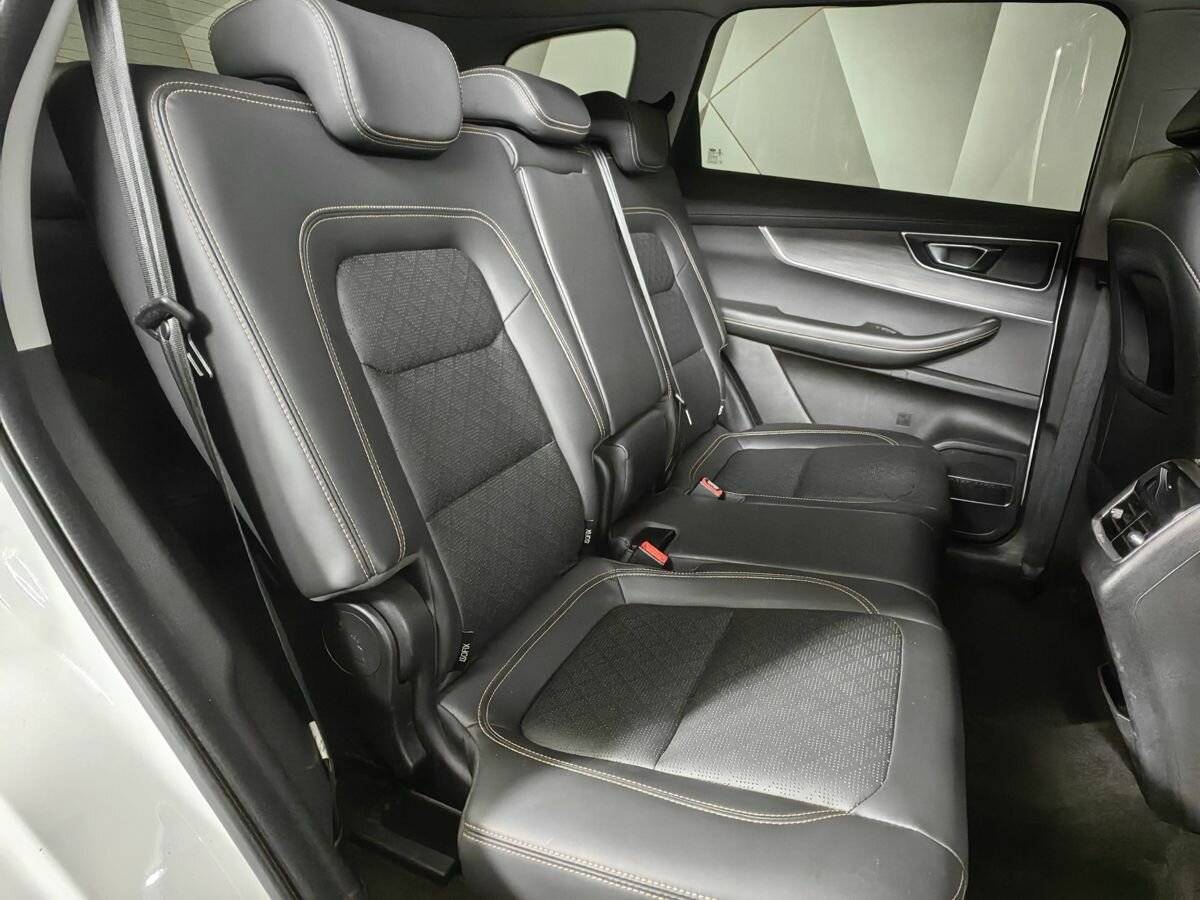 Chery Tiggo 8 с пробегом — 2020 год. Фото: #11