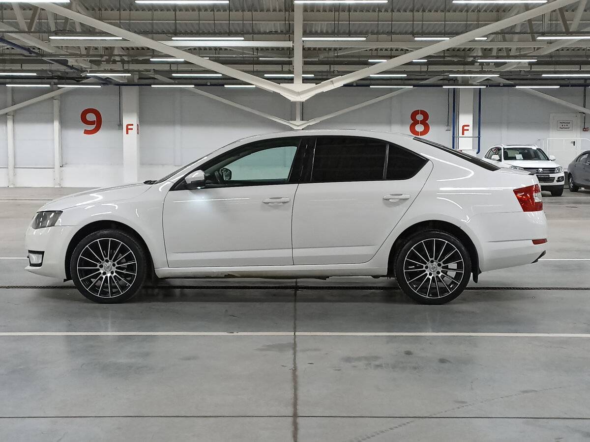 Skoda Octavia с пробегом — 2013 год. Фото: #7