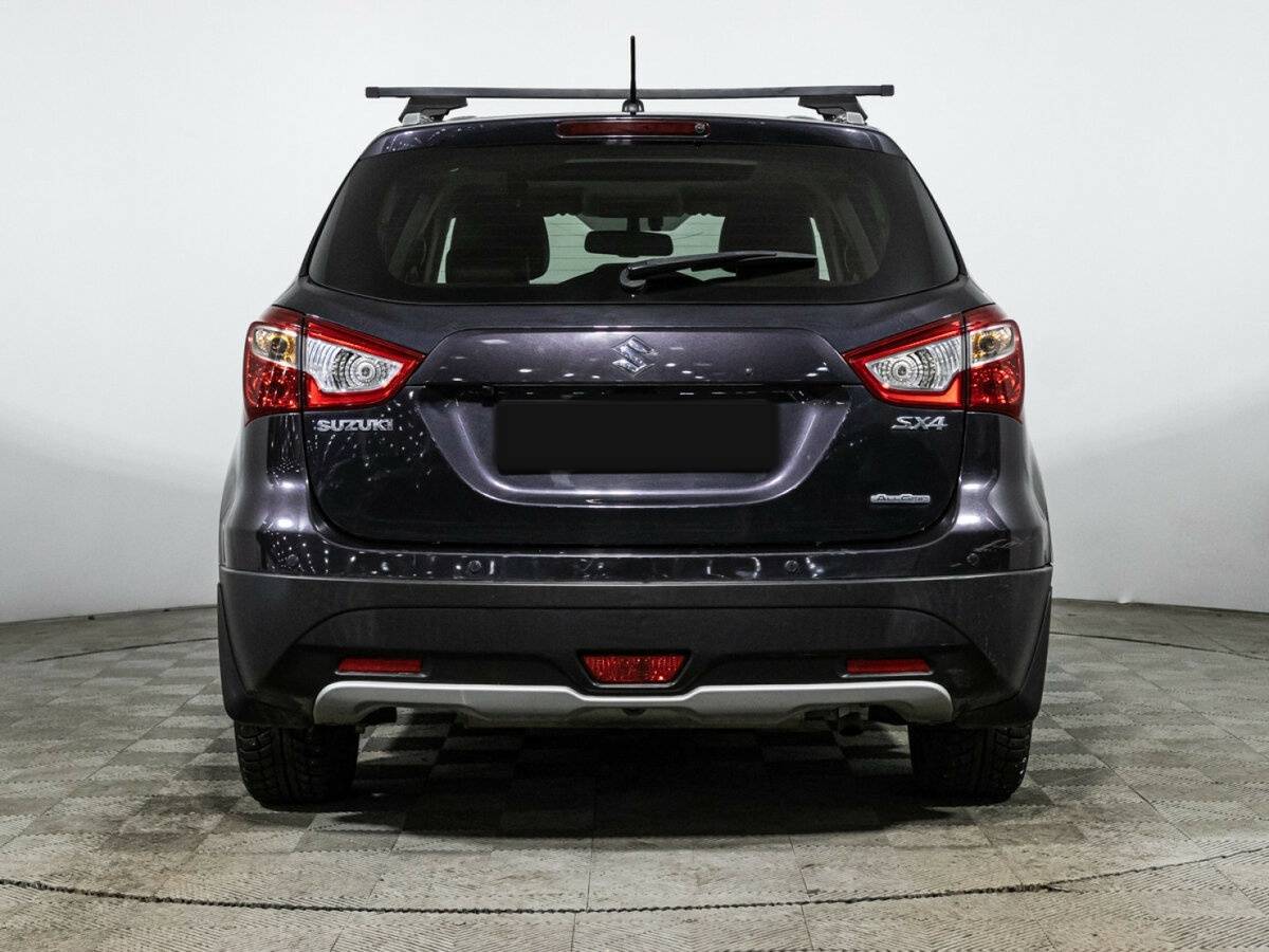 Suzuki SX4 с пробегом — 2014 год. Фото: #5