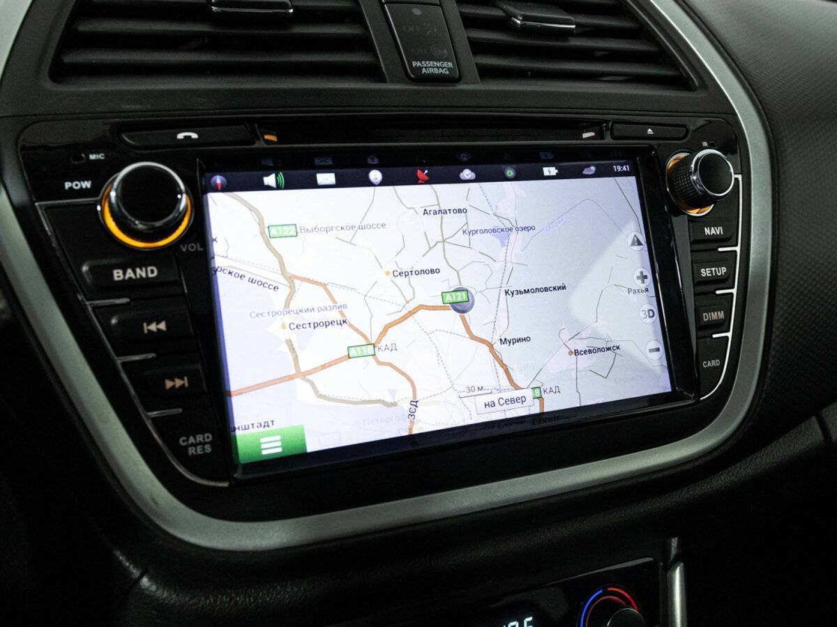 Suzuki SX4 с пробегом — 2014 год. Фото: #15