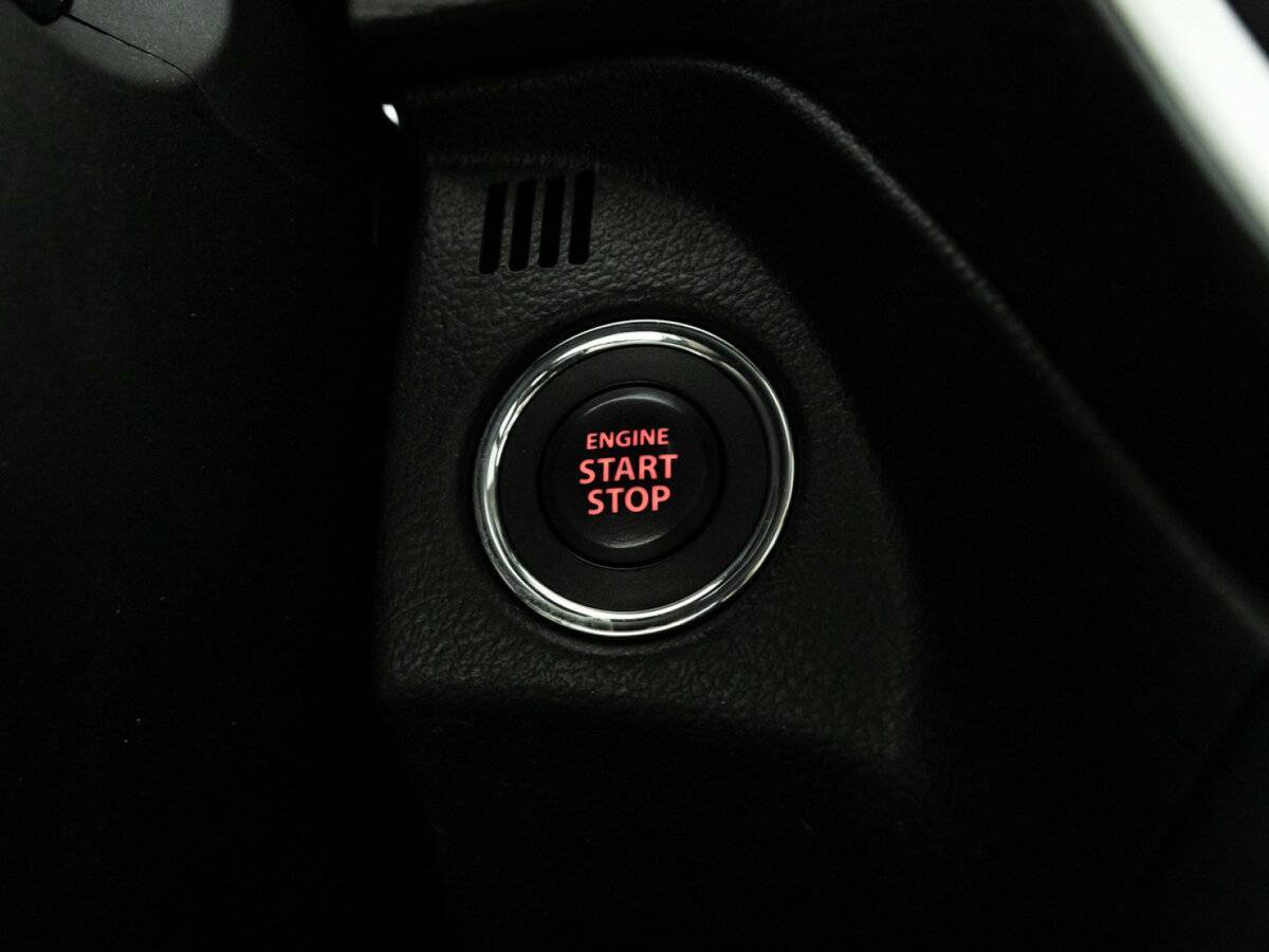 Suzuki SX4 с пробегом — 2014 год. Фото: #20