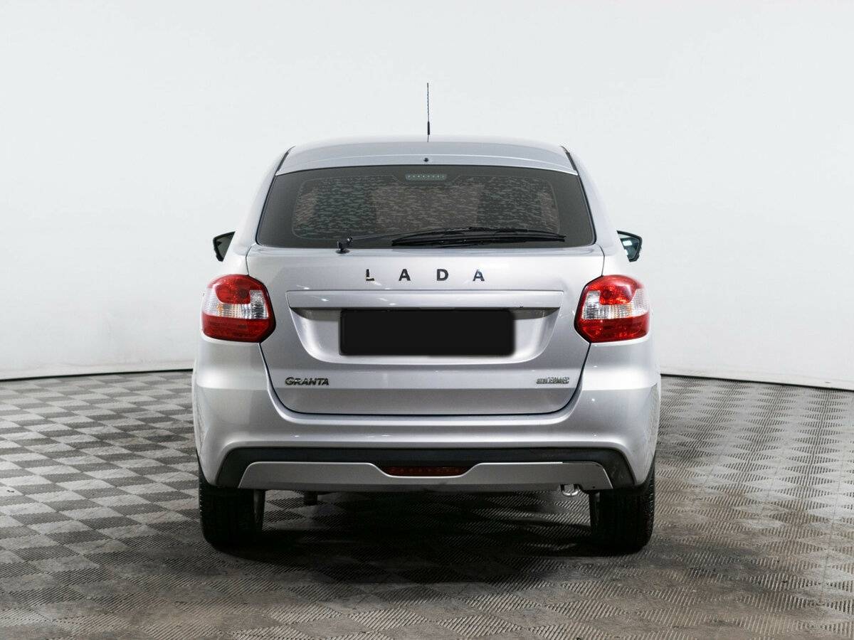 Lada (ВАЗ) Granta с пробегом — 2018 год. Фото: #4