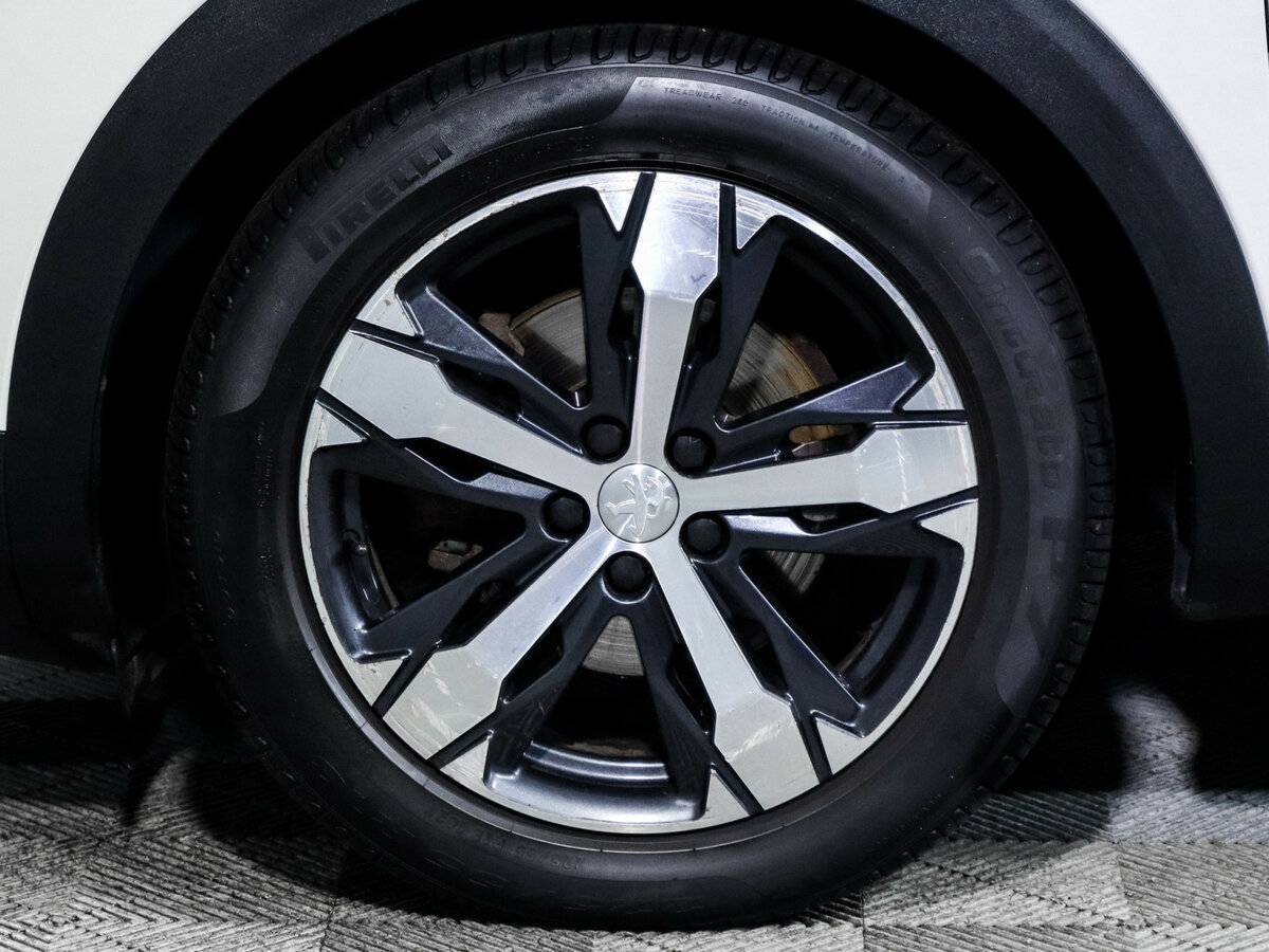 Peugeot 3008 с пробегом — 2017 год. Фото: #11