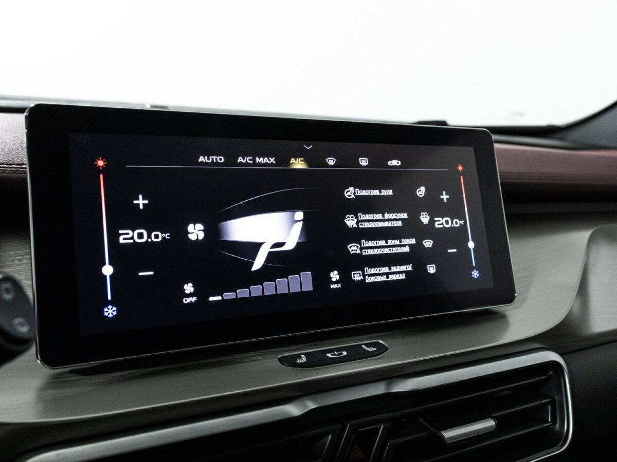 Geely Coolray с пробегом — 2023 год. Фото: #15