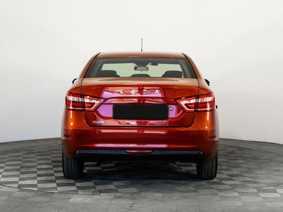 Lada (ВАЗ) Vesta с пробегом — 2016 год. Фото: #5