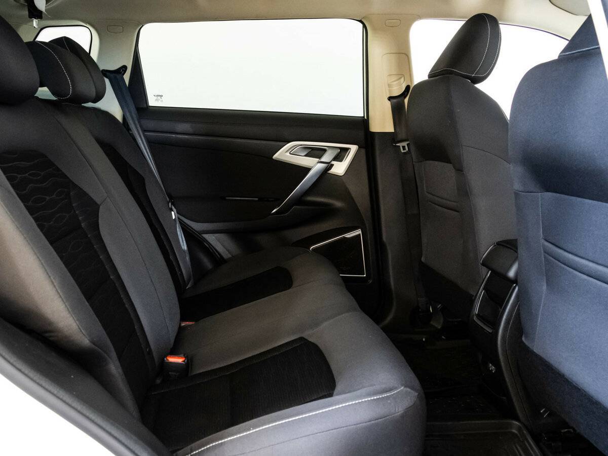 Geely Atlas с пробегом — 2019 год. Фото: #13