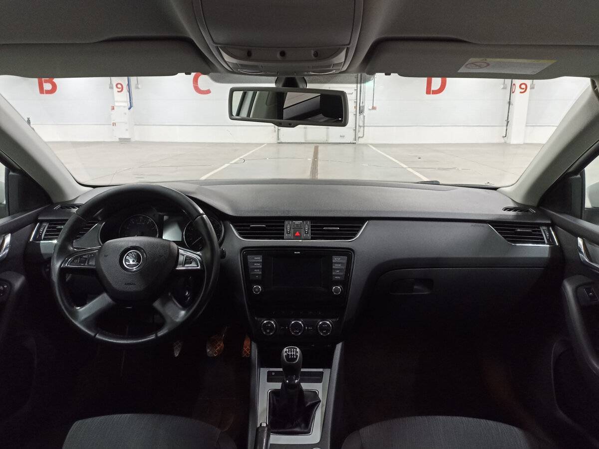 Skoda Octavia с пробегом — 2013 год. Фото: #13