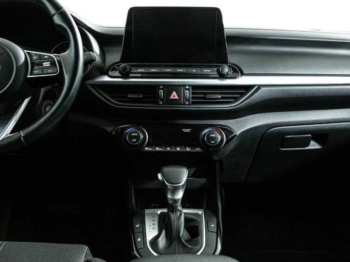 Kia Cerato с пробегом — 2021 год. Фото: #13