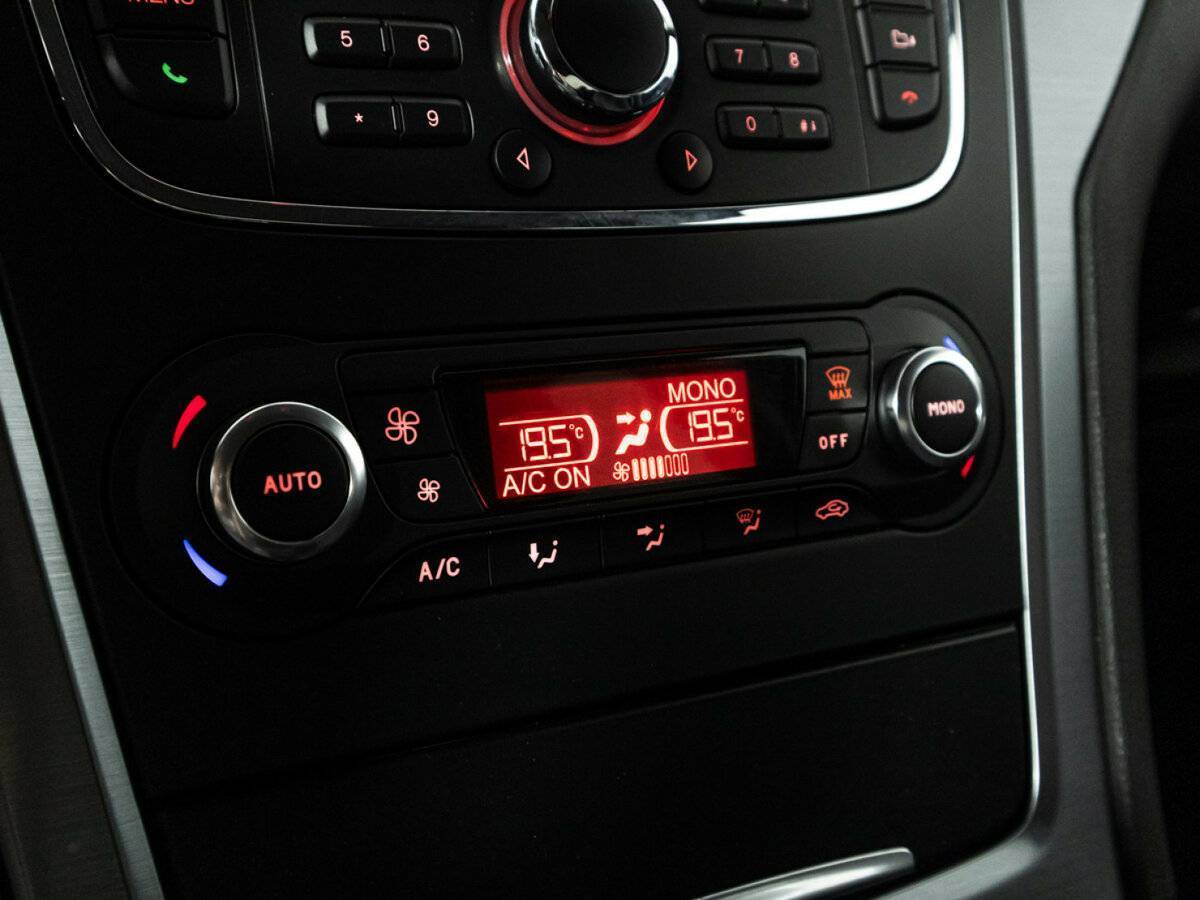 Ford Mondeo с пробегом — 2013 год. Фото: #15