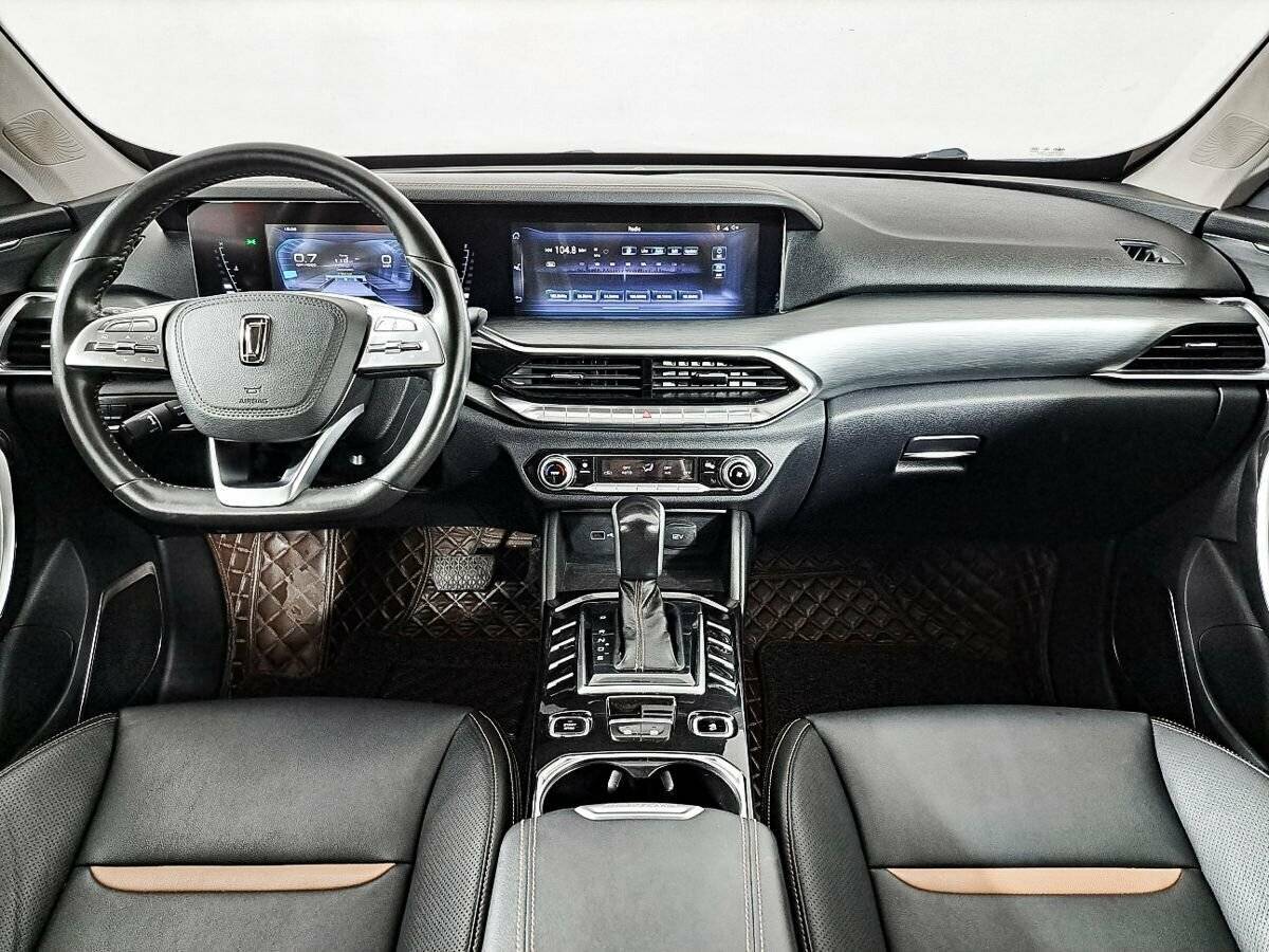 FAW Bestune T77 с пробегом — 2019 год. Фото: #13