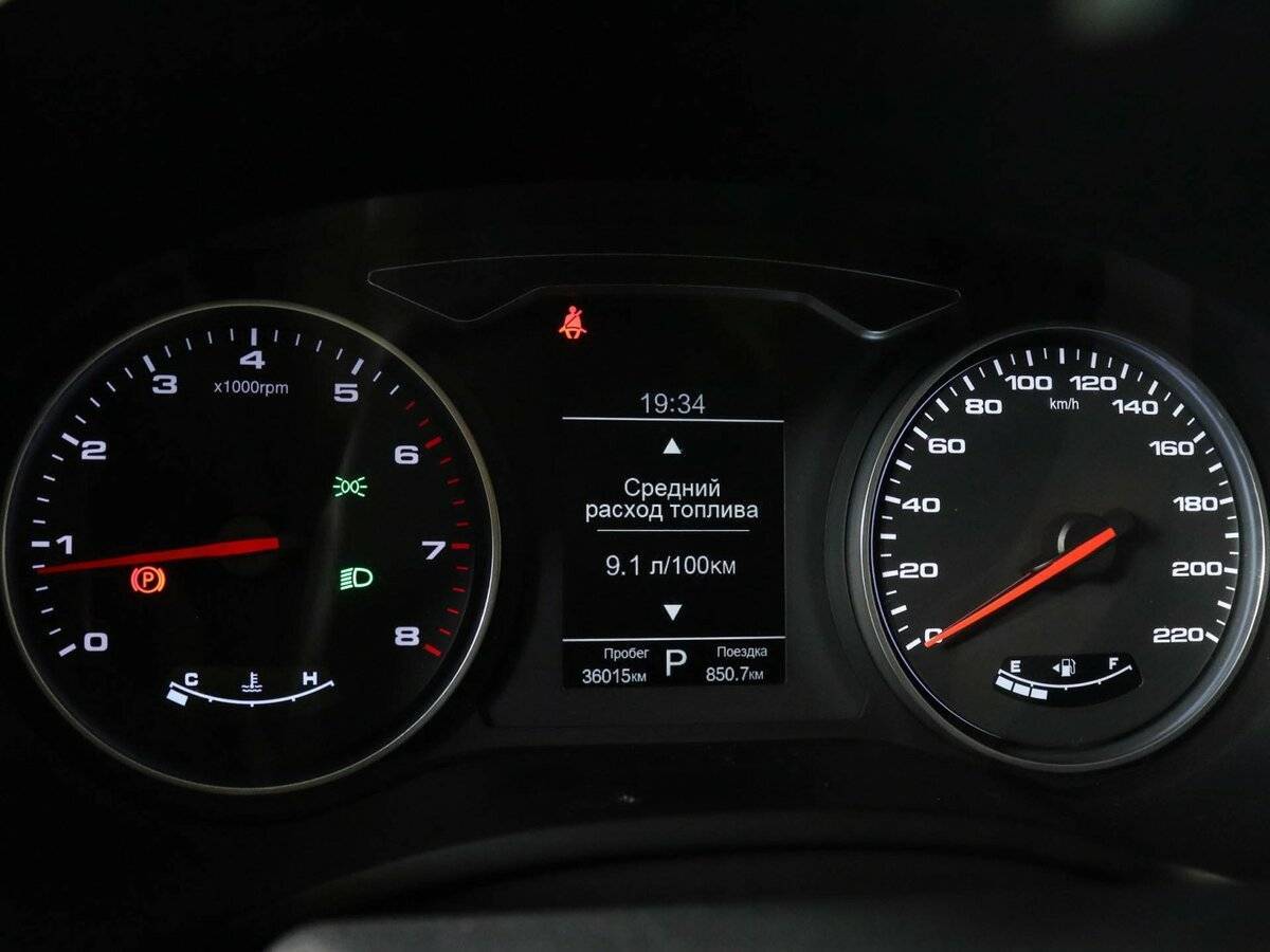 Москвич 3 с пробегом — 2023 год. Фото: #10