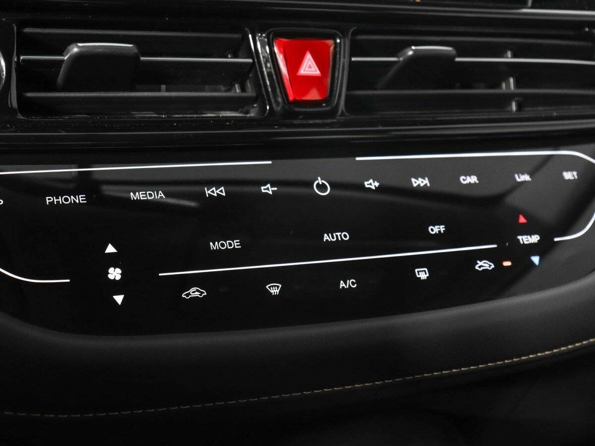 Москвич 3 с пробегом — 2023 год. Фото: #17