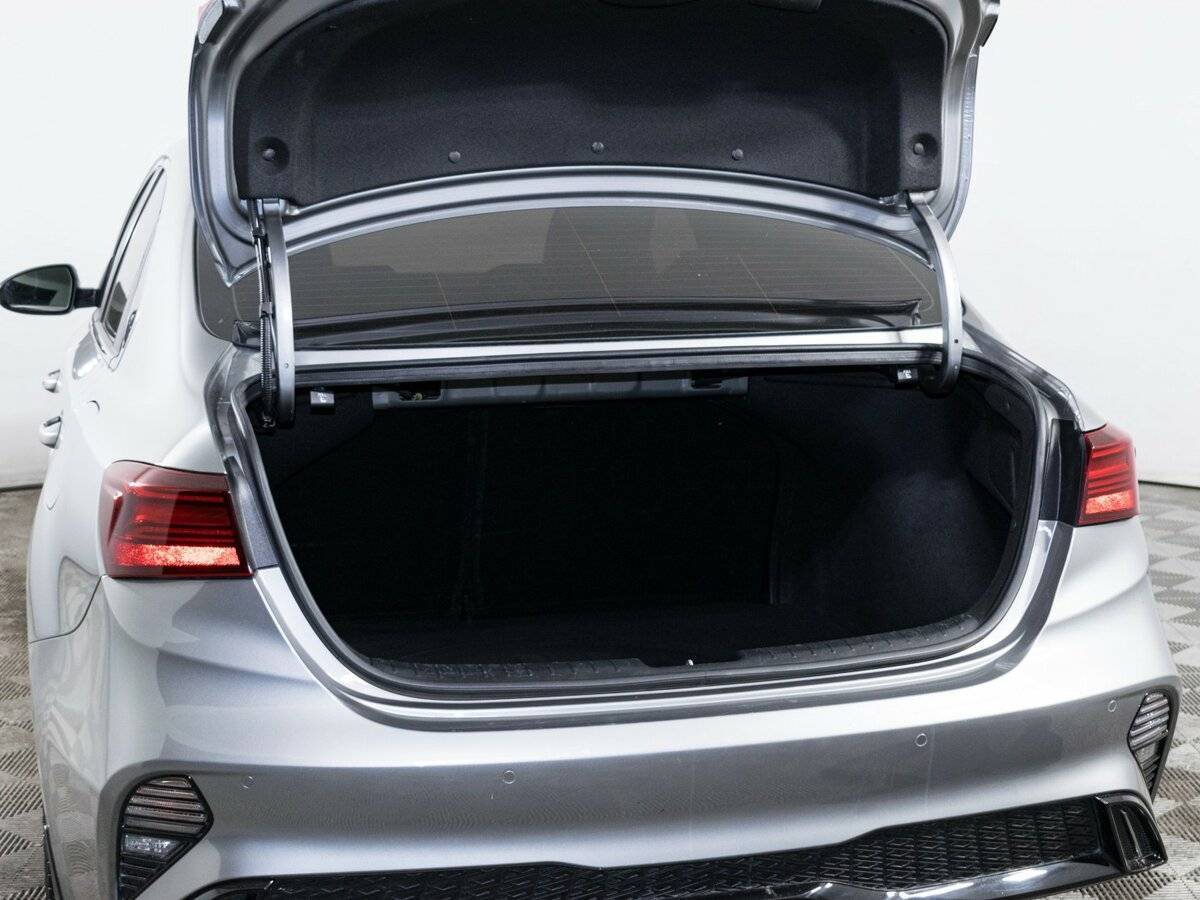 Kia Cerato с пробегом — 2021 год. Фото: #6