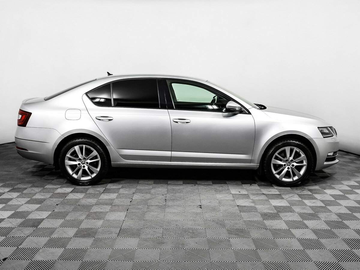Skoda Octavia с пробегом — 2018 год. Фото: #3