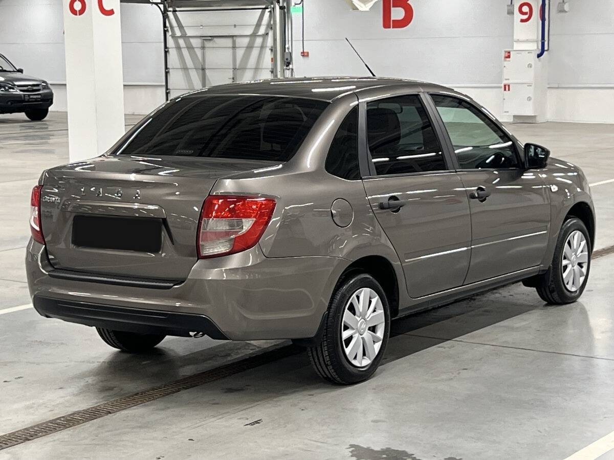 Lada (ВАЗ) Granta с пробегом — 2021 год. Фото: #4