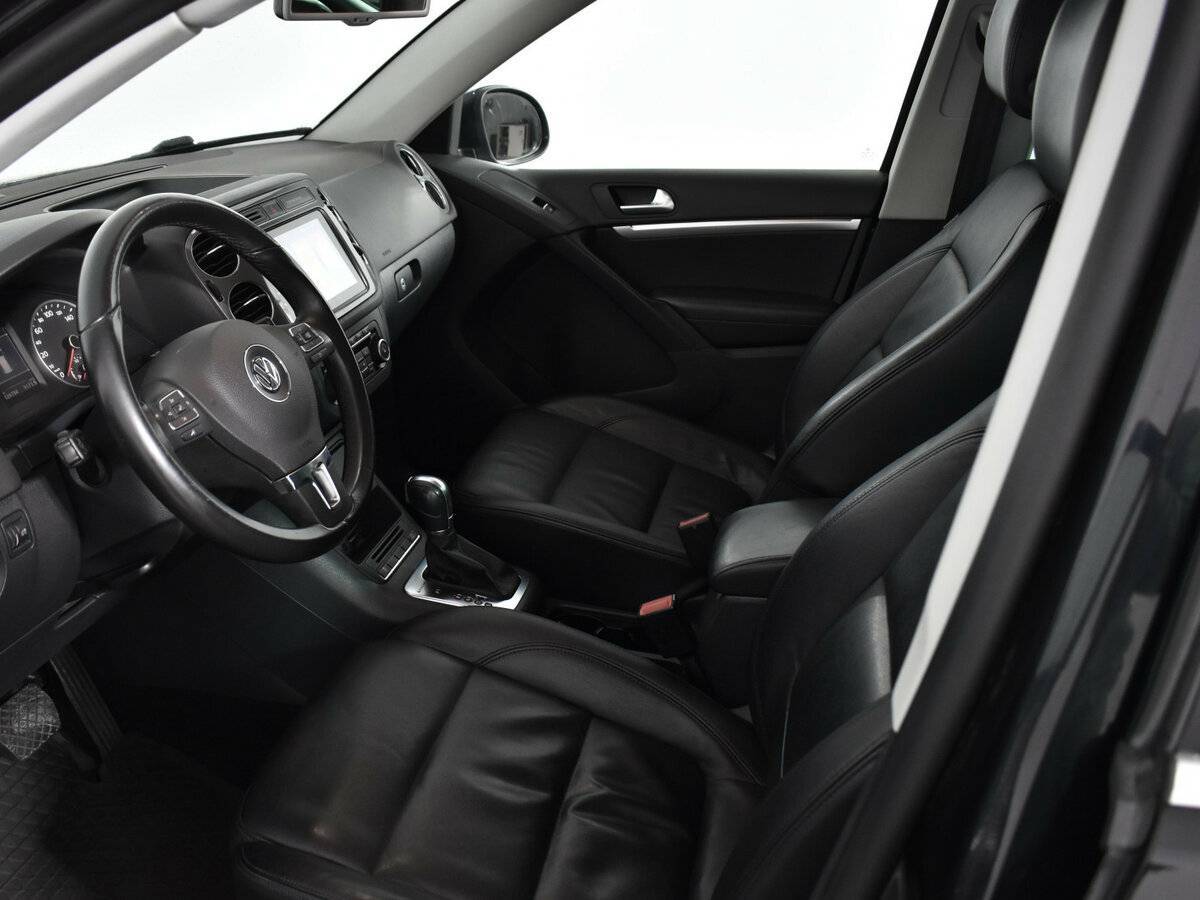 Volkswagen Tiguan с пробегом — 2012 год. Фото: #8