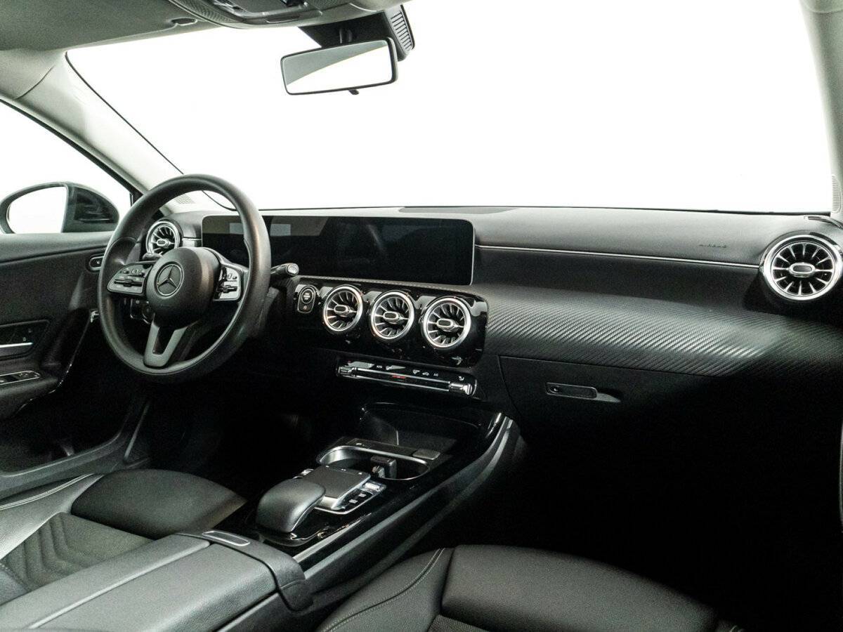 Mercedes-Benz A-Класс с пробегом — 2018 год. Фото: #8