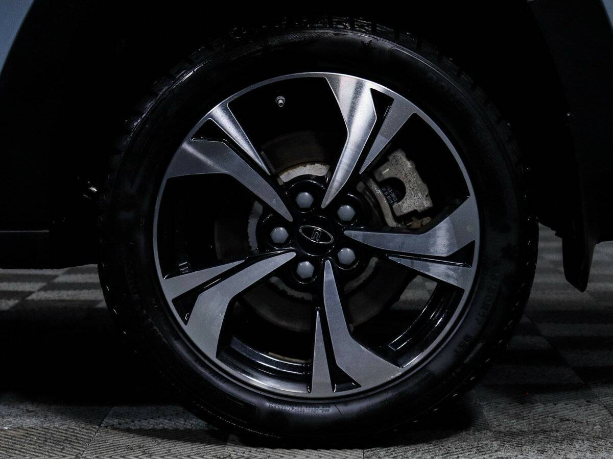 Москвич 3 с пробегом — 2023 год. Фото: #10