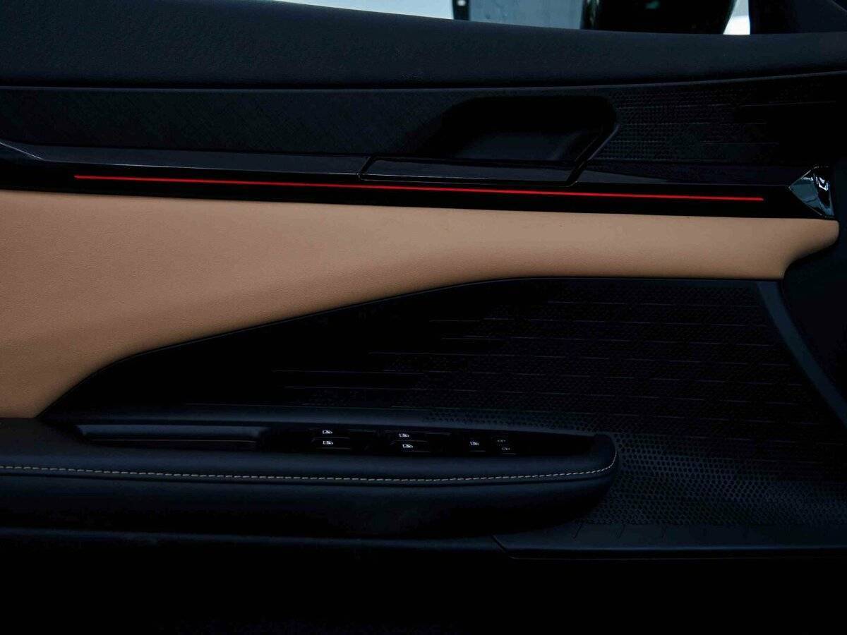 Changan UNI-V с пробегом — 2024 год. Фото: #10