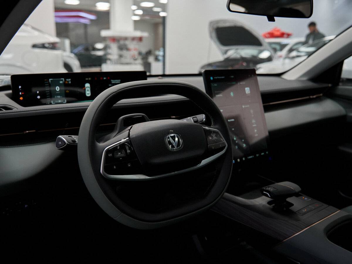 Changan Lamore с пробегом — 2024 год. Фото: #12