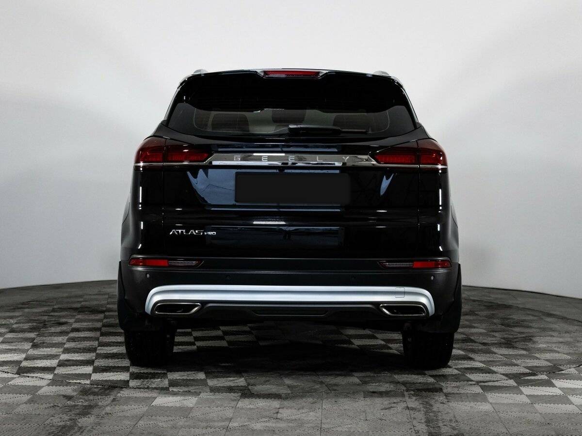 Geely Atlas Pro с пробегом — 2023 год. Фото: #4