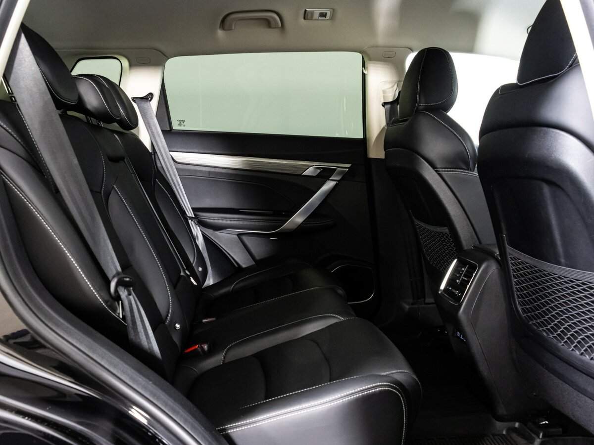 Geely Atlas Pro с пробегом — 2023 год. Фото: #17