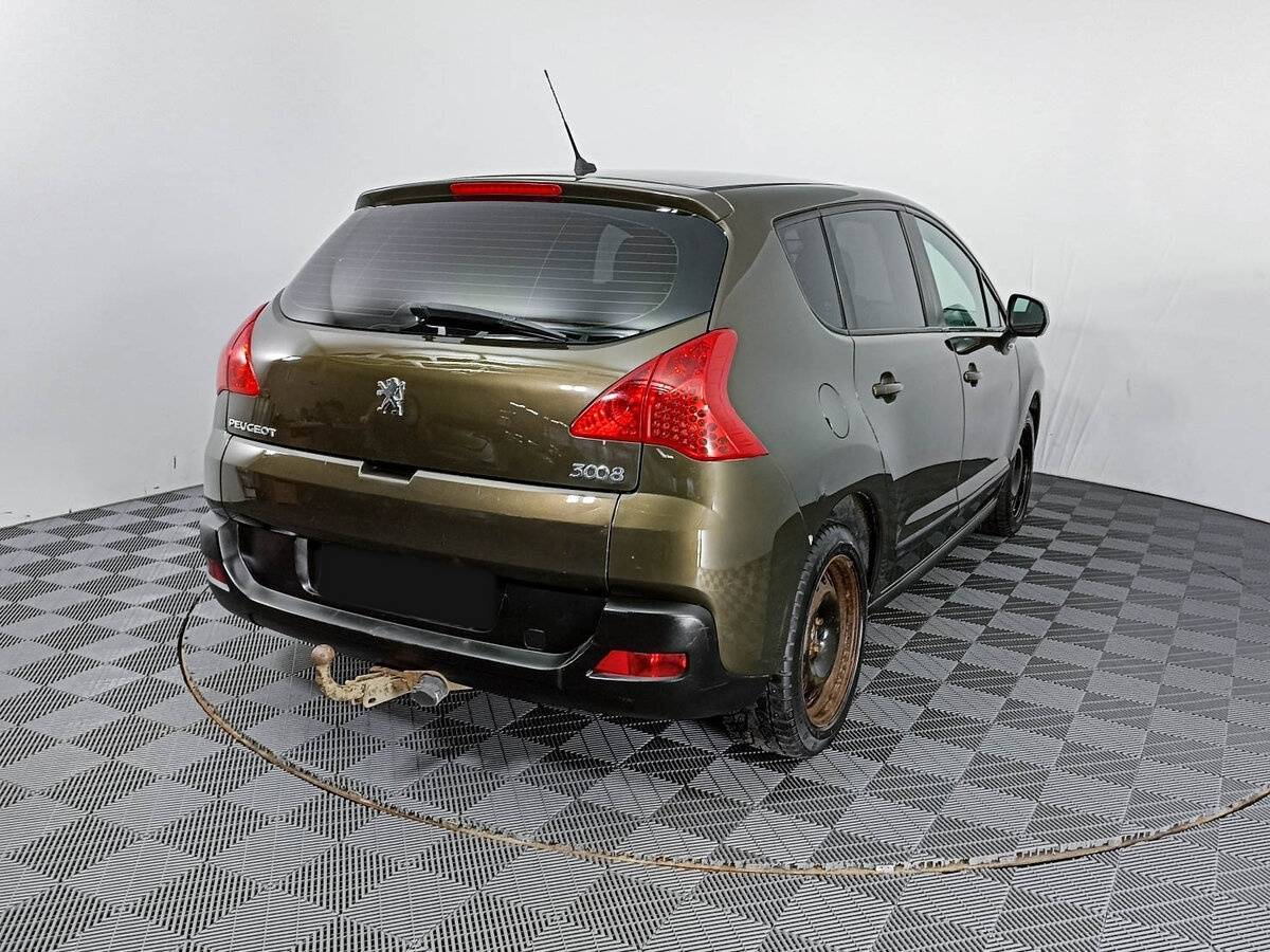Peugeot 3008 с пробегом — 2012 год. Фото: #3