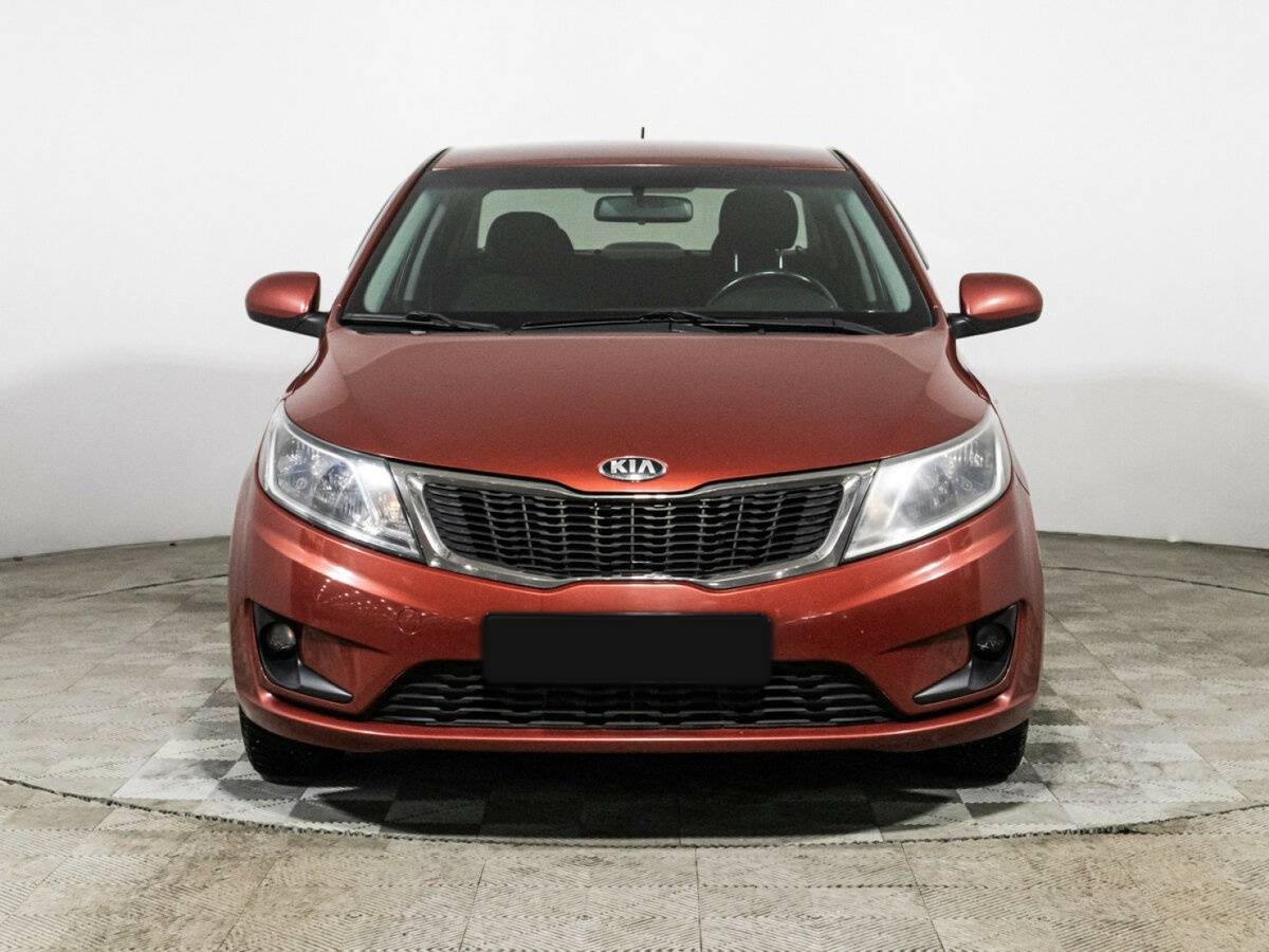 Kia Rio с пробегом — 2014 год. Фото: #1