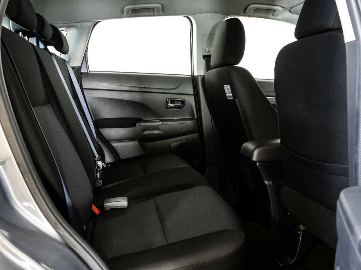 Mitsubishi ASX с пробегом — 2012 год. Фото: #11