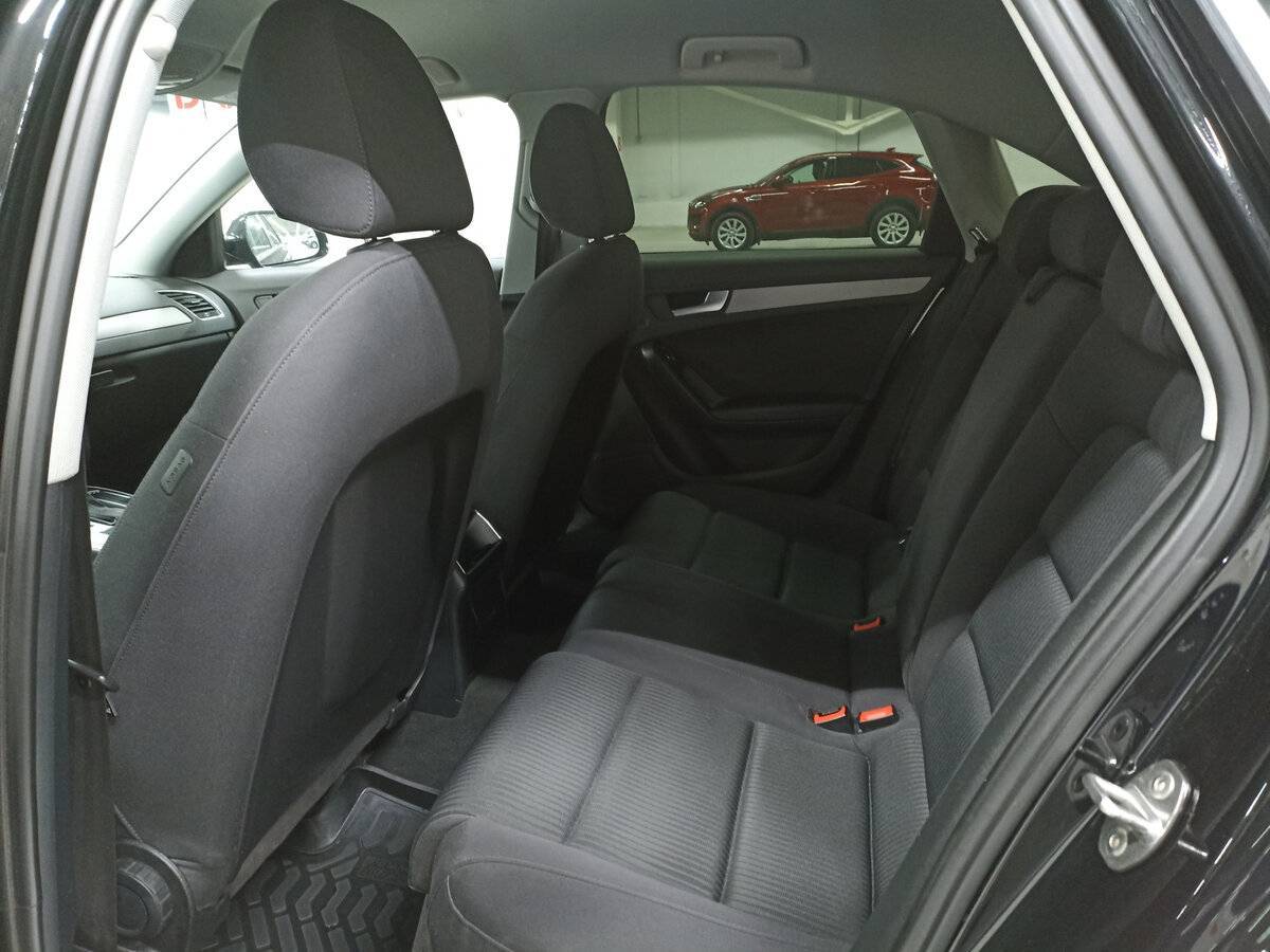 Audi A4 с пробегом — 2013 год. Фото: #11