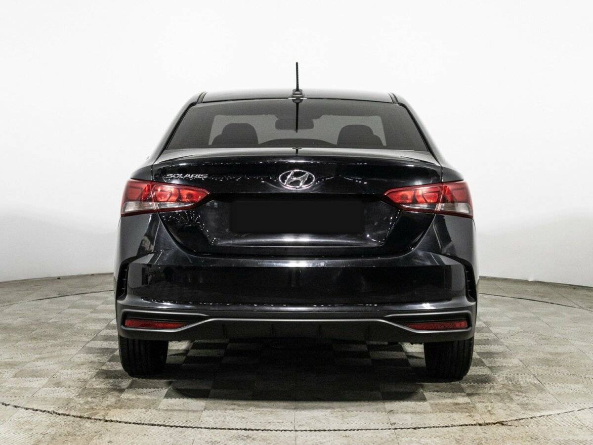 Hyundai Solaris с пробегом — 2021 год. Фото: #5