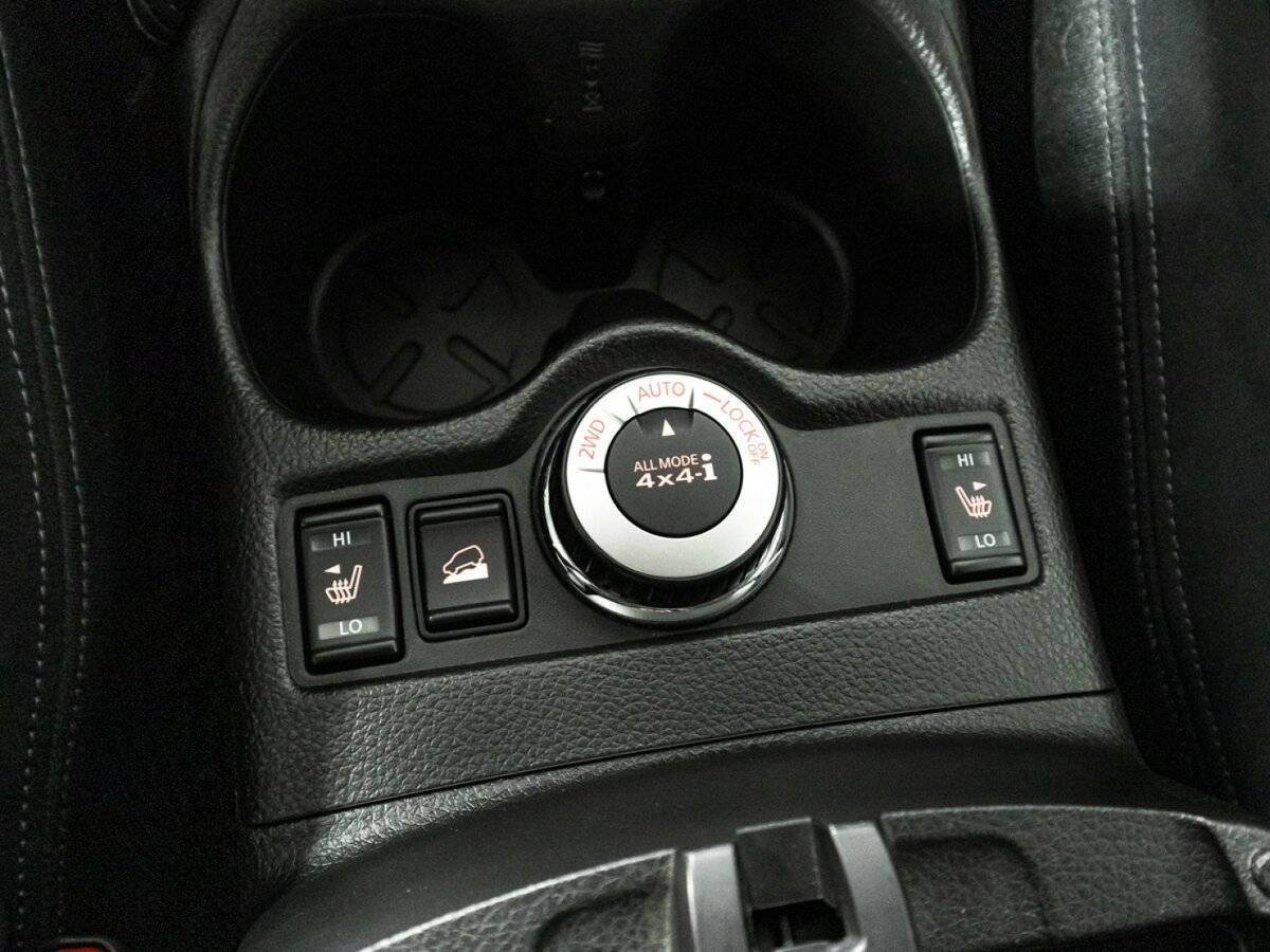 Nissan X-Trail с пробегом — 2015 год. Фото: #16