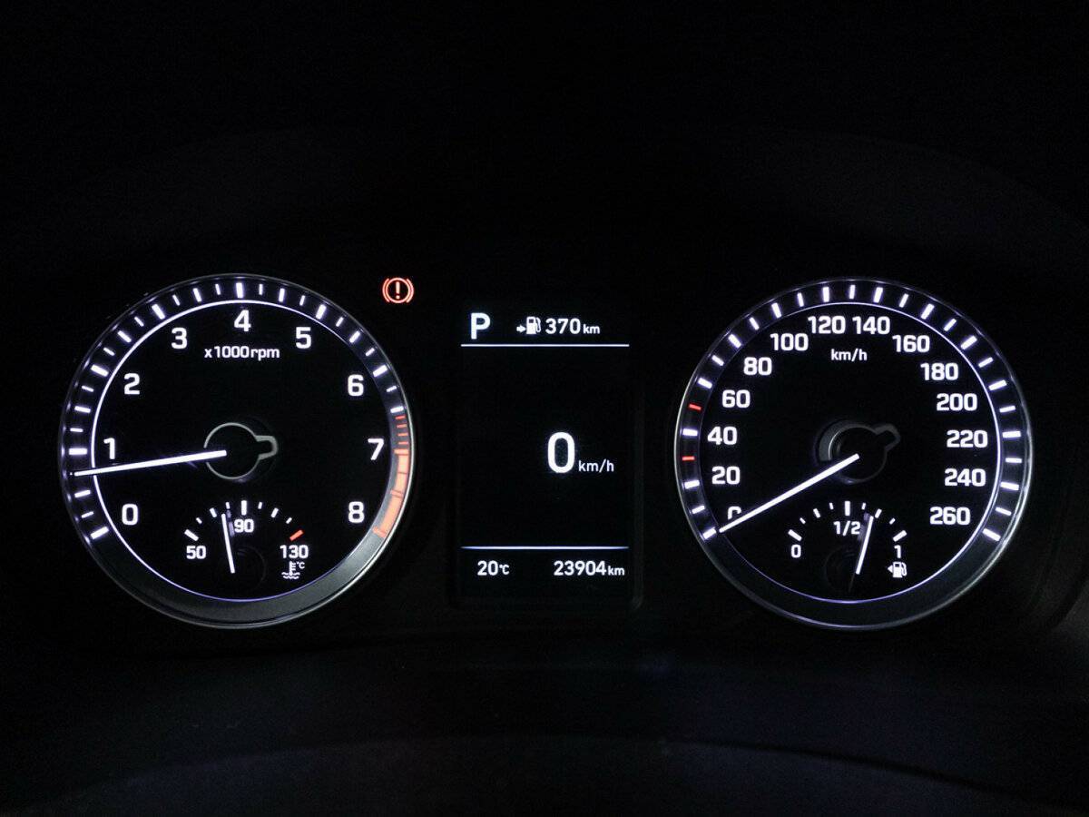 Hyundai Sonata с пробегом — 2017 год. Фото: #11